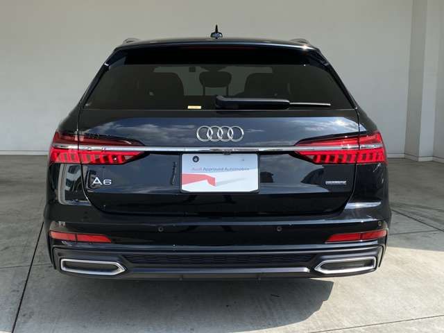 AUDI A6 AVANT