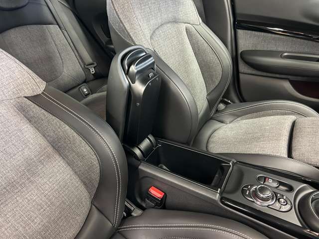 MINI COOPER CLUBMAN