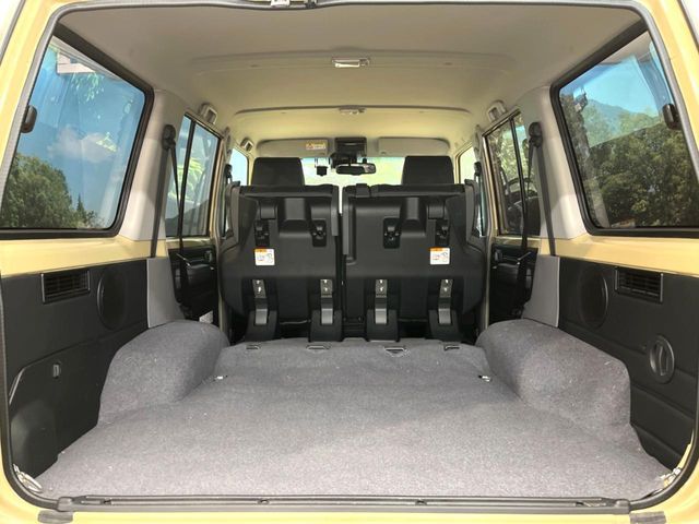 LANDCRUISER 70