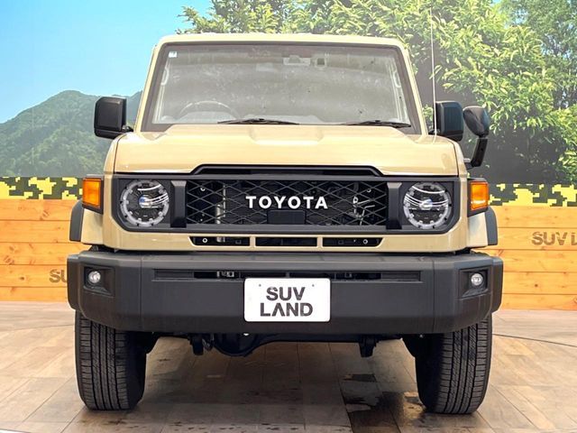 LANDCRUISER 70