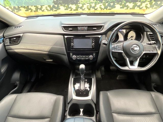 X-TRAIL 2WD