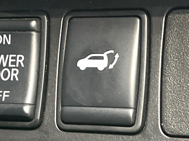 X-TRAIL 2WD