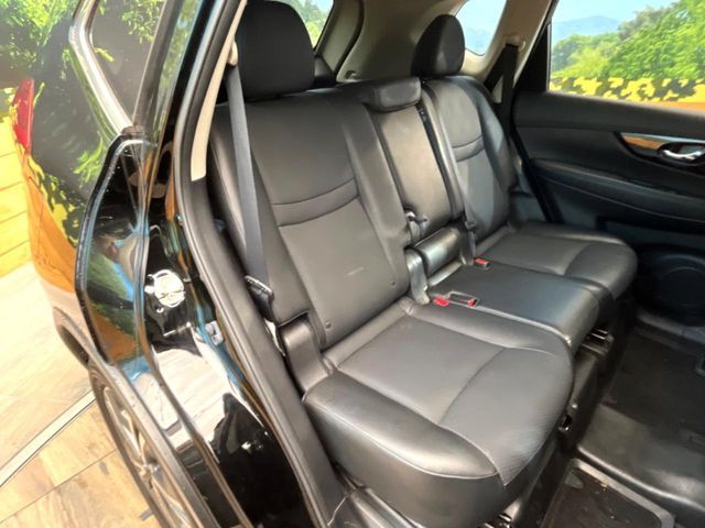 X-TRAIL 2WD