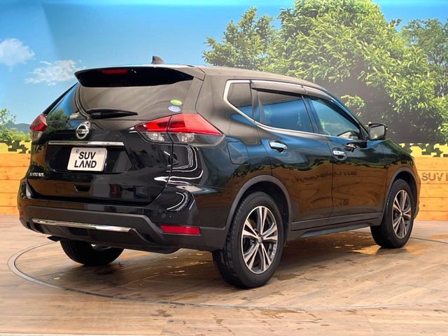 X-TRAIL 2WD