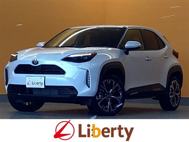 YARIS CROSS