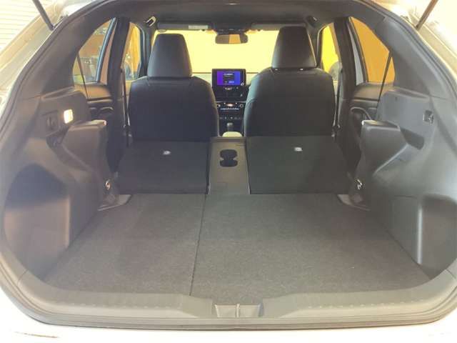 YARIS CROSS