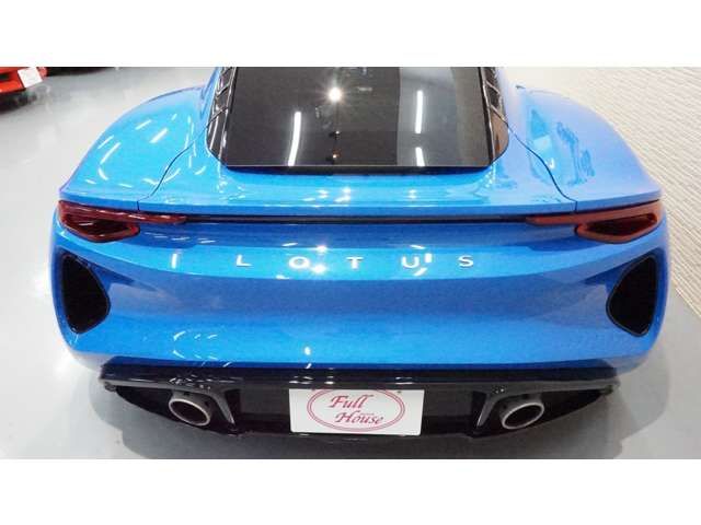 LOTUS EMIRA