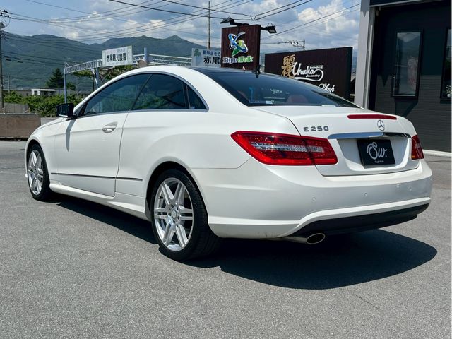MERCEDES BENZ E class coupe