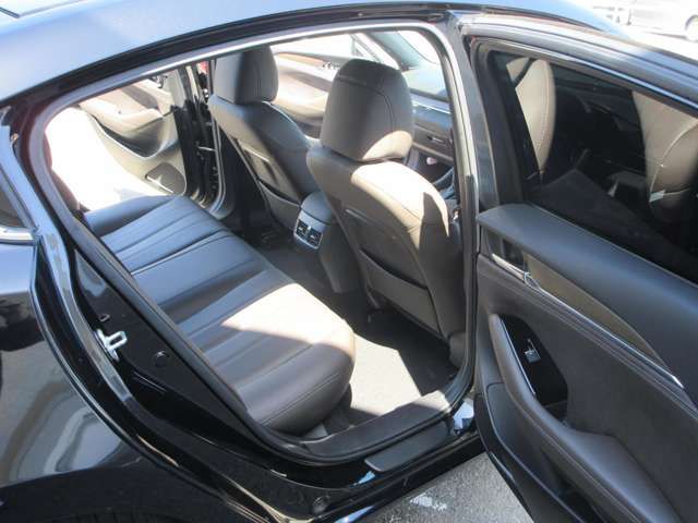 MAZDA6 SEDAN