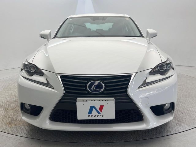 LEXUS IS300h