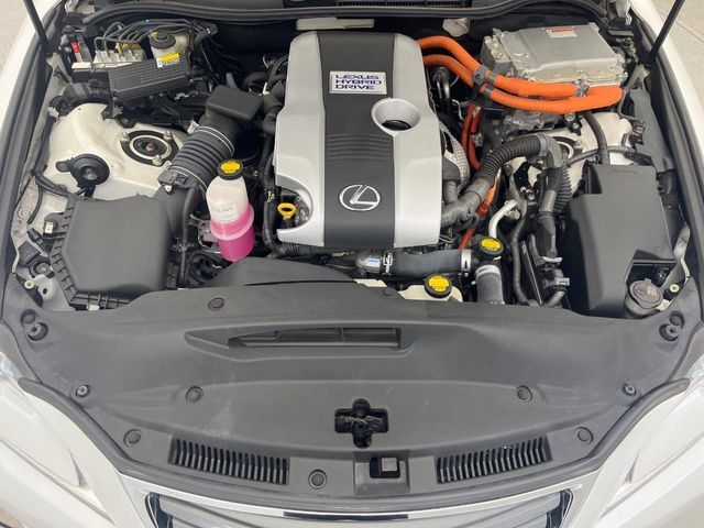 LEXUS IS300h