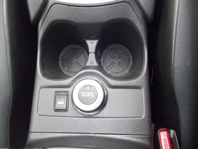 X-TRAIL 4WD