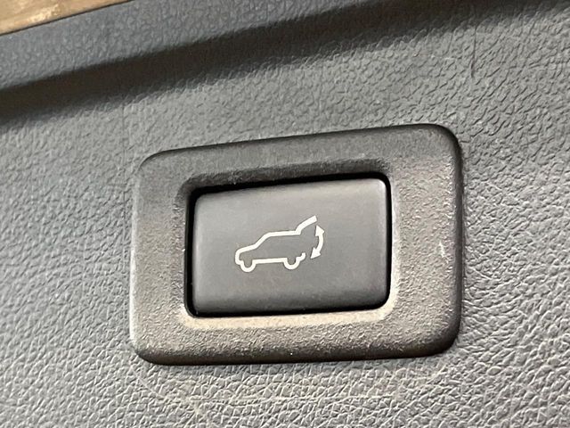 LEGACY OUTBACK