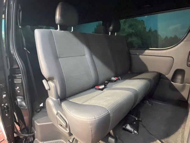 HIACE van 4WD