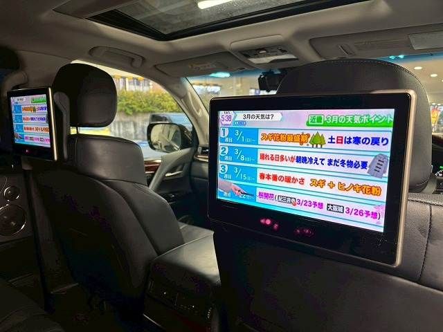 LEXUS LX570 AWD