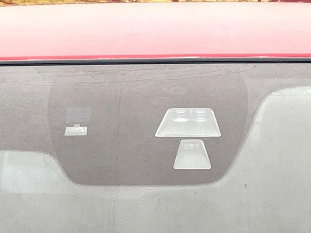 AXELA sedan