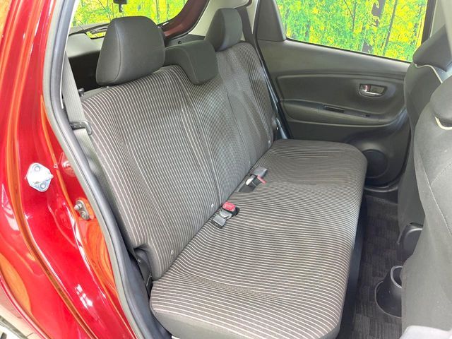 VITZ HYBRID