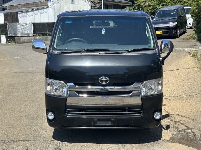 HIACE van 2WD