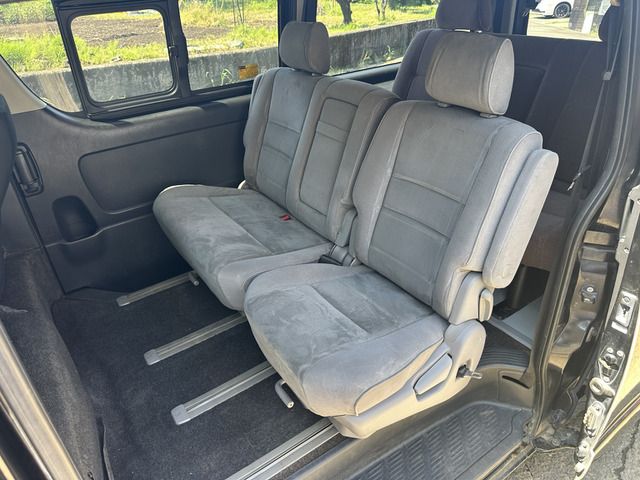 HIACE van 2WD