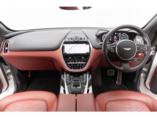 ASTON MARTIN SUV