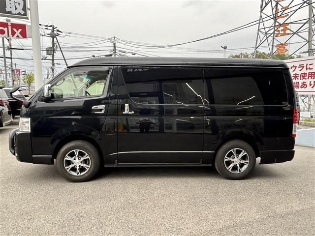 ハイエース