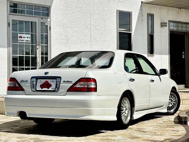 GLORIA hardtop