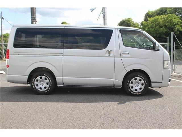 HIACE van 2WD