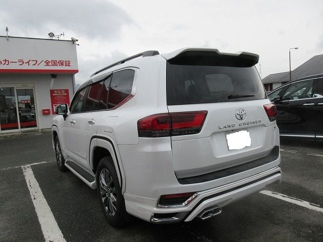 LANDCRUISER wagon