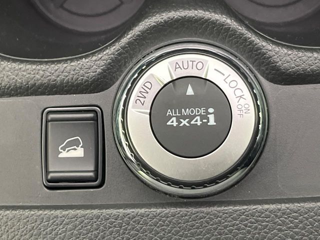 X-TRAIL 4WD