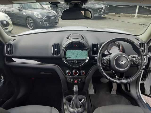 BMW MINI COOPER D CROSSOVER