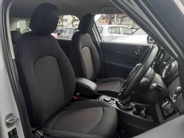 BMW MINI COOPER D CROSSOVER