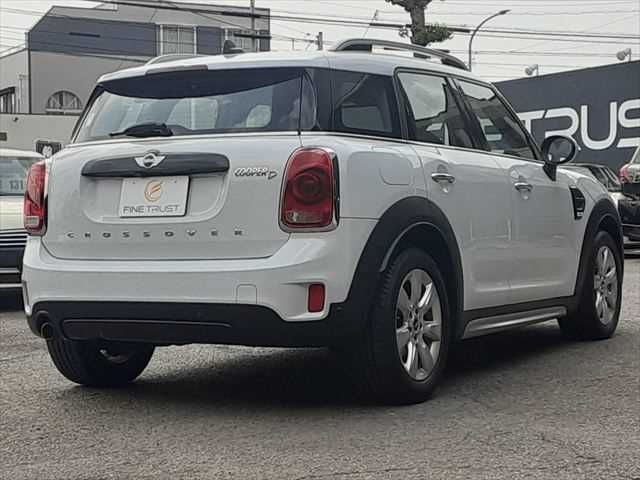 BMW MINI COOPER D CROSSOVER