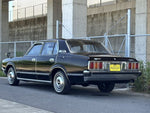 CROWN sedan
