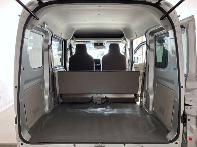 NV100 CLIPPER