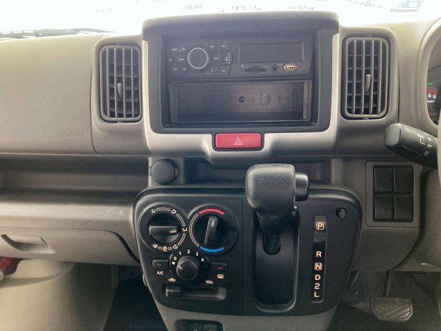 NV100 CLIPPER