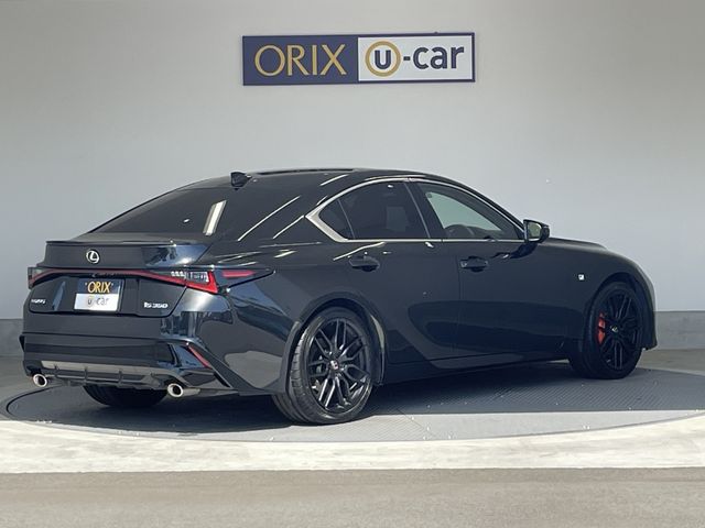 LEXUS IS350