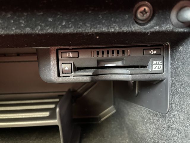 LEXUS IS350
