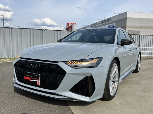 AUDI RS6 AVANT