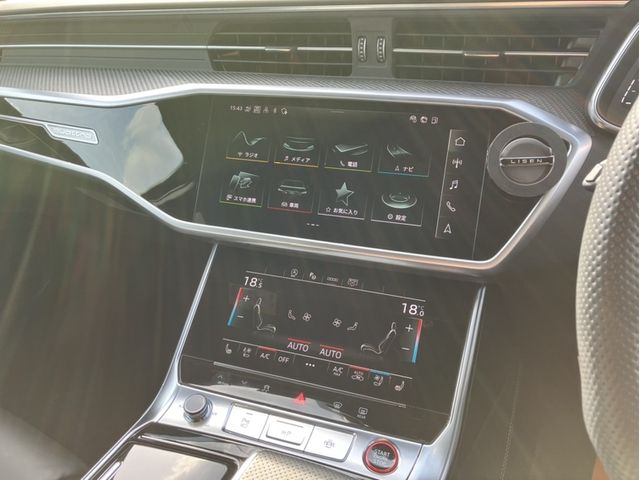 AUDI RS6 AVANT