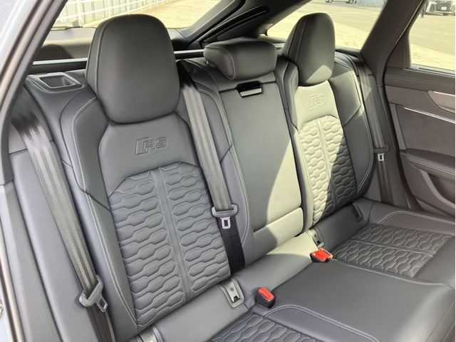 AUDI RS6 AVANT