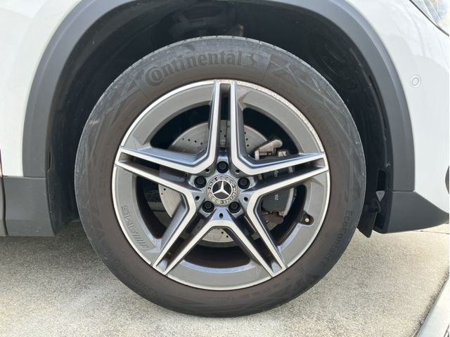MERCEDES BENZ GLA class