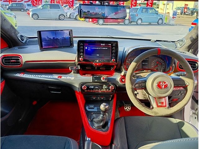 GR YARIS