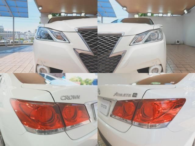 CROWN sedan