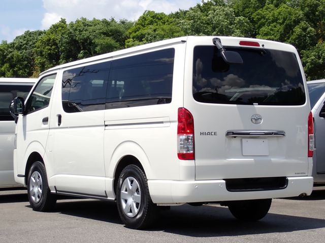 HIACE van 4WD