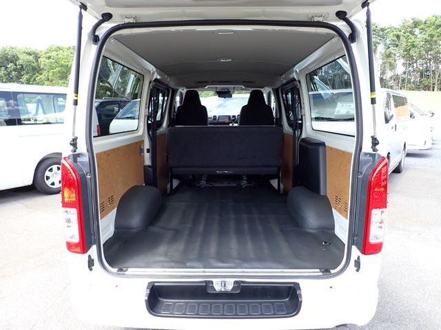 HIACE van 4WD