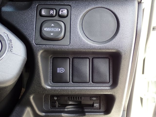 HIACE van 4WD