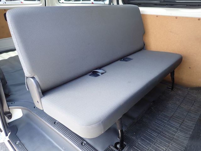 HIACE van 4WD