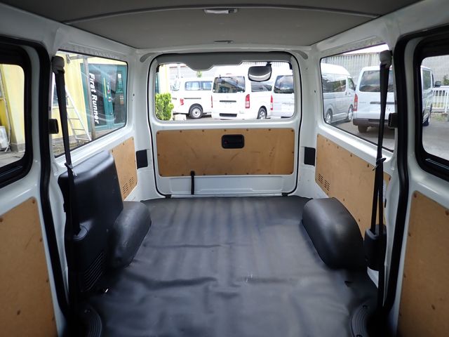 HIACE van 4WD
