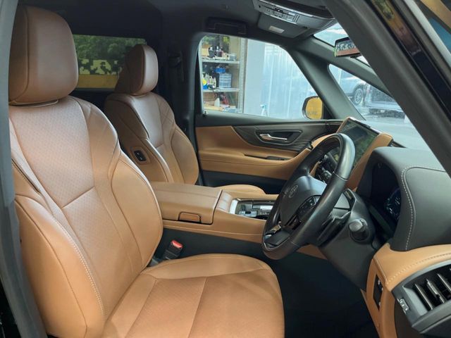 VELLFIRE HYBRID