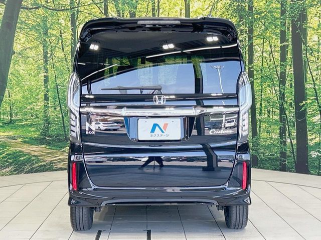 N-BOX CUSTOM